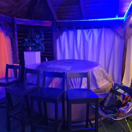 Agroturystyka Dom Z Bali Caloroczny Turbia Exterior foto